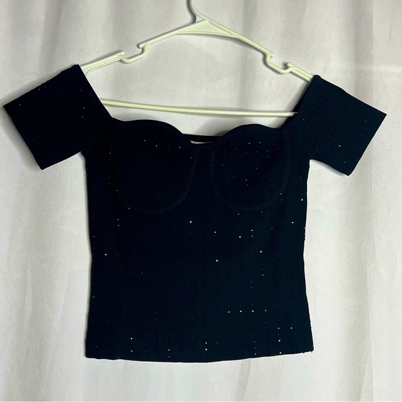 H&M Tops - H&M Ribbed Off-the-shoulder Top Sweetheart Neckline Black Top Women’s Size Small